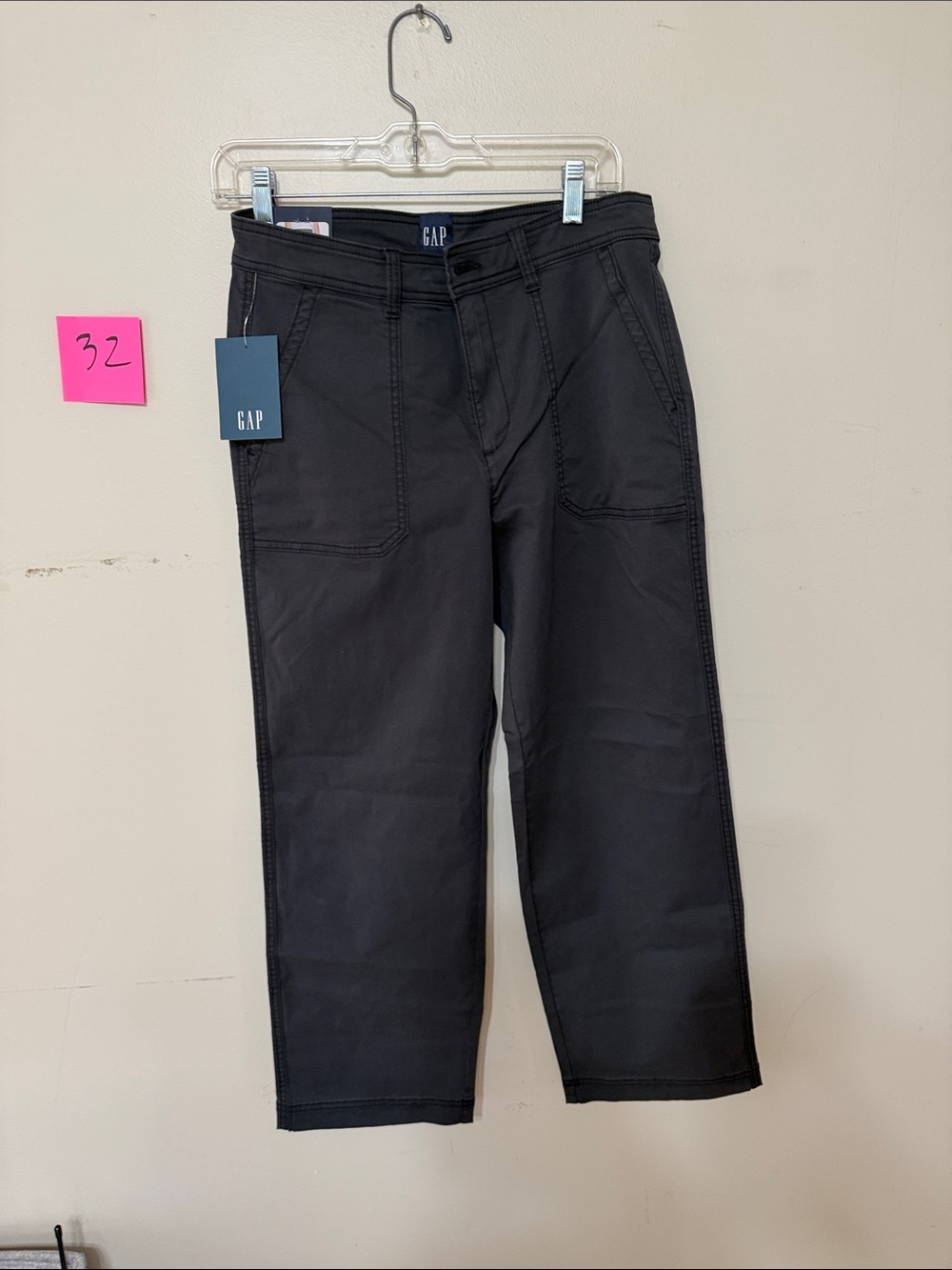 GAP Women’s Ankle Trouser Size 8 Black Straight Leg 27” Inseam NWT